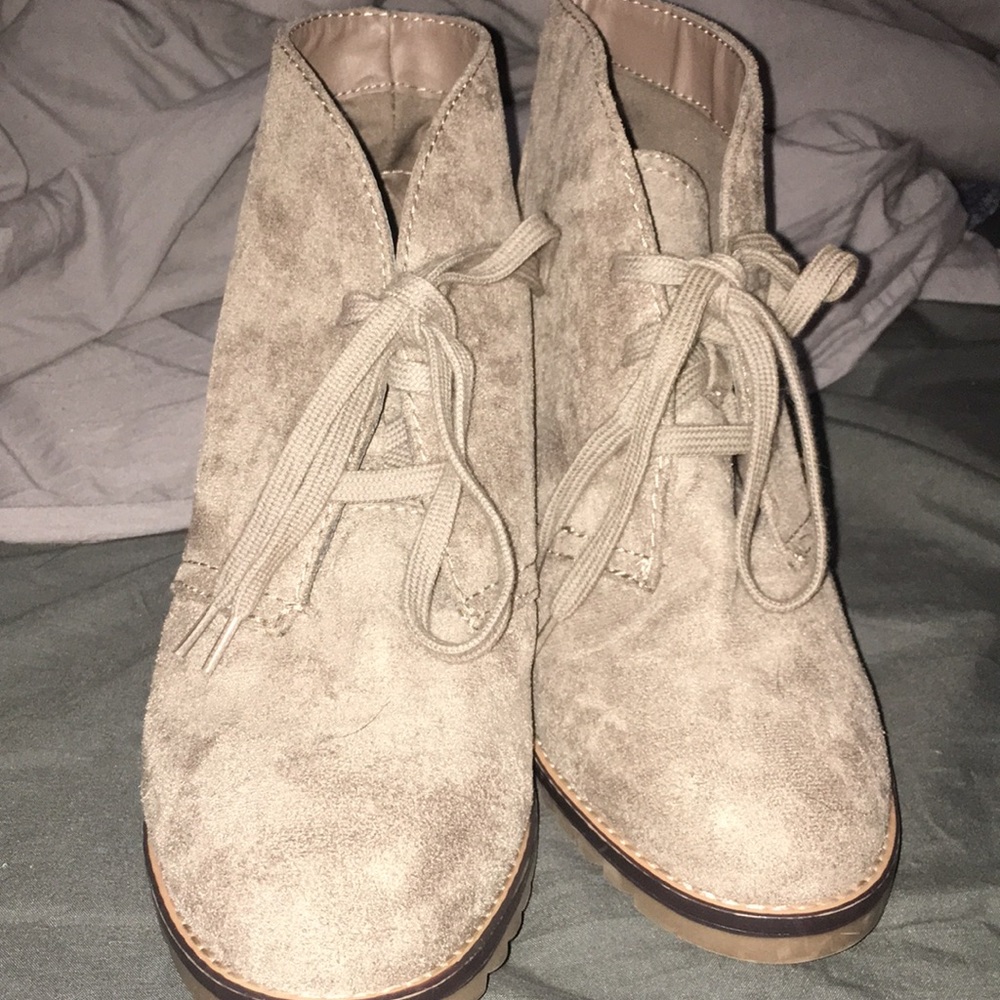 Suede booties - Picture 7 of 7